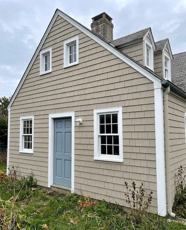 Weathered Cedar + Bright White - Cape Cod