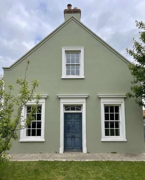 House facade in Heritage Sage after AI colour preview
