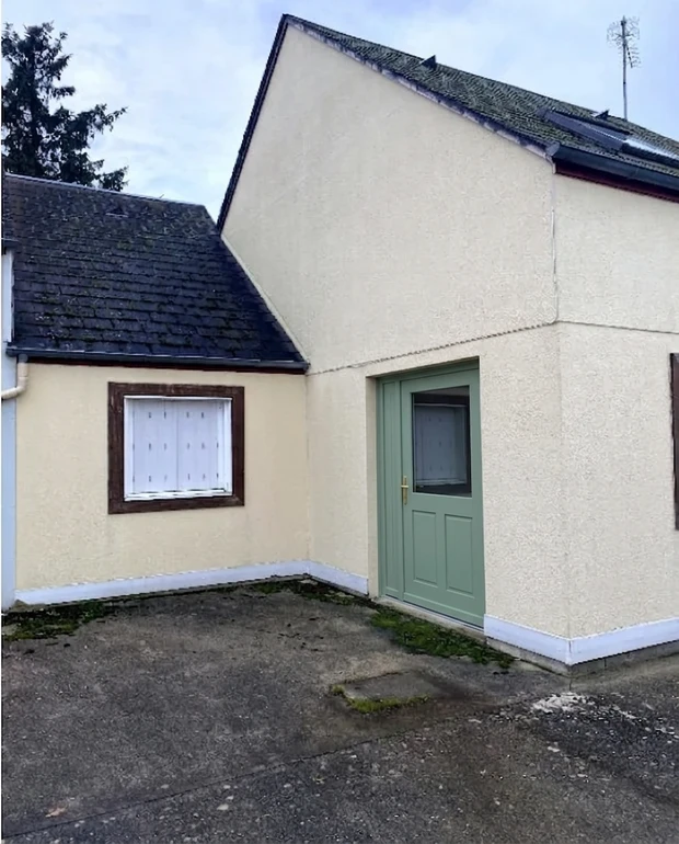 Before — facade without Warm Cream + Sage Green (Country Modern)