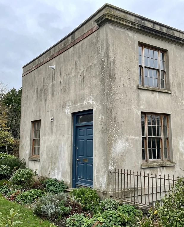 Before — facade without Cream + Stiffkey Blue (Georgian Townhouse)