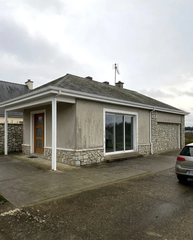 Before — facade without Gauntlet Gray + Pure White + Fieldstone (Modern Ranch)