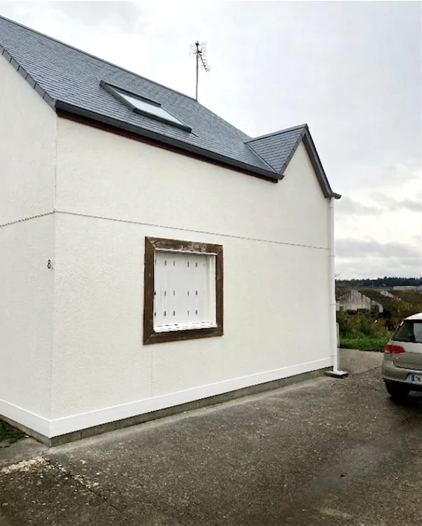 Apres — facade Blanc (RAL 9010) et Gris Ardoise sur les toit (Classique)