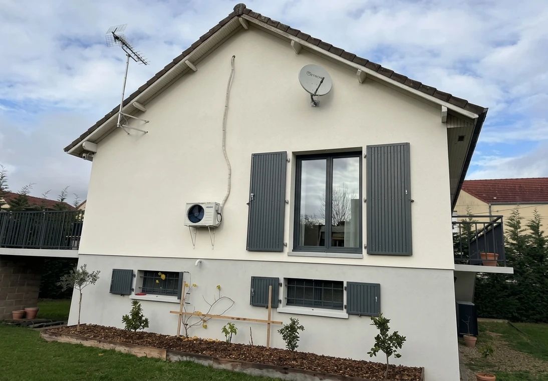 Avant — facade sans Blanc Casse + Gris Anthracite (Moderne)