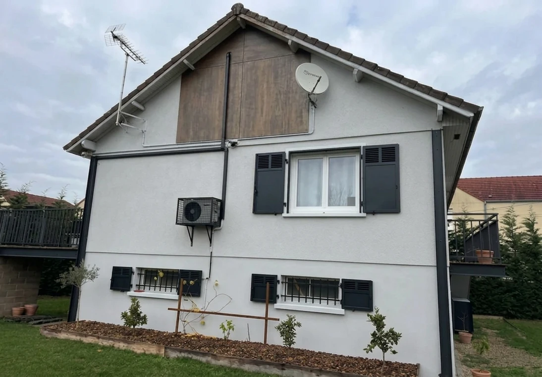 Gris Clair + Noir Profond — Industriel