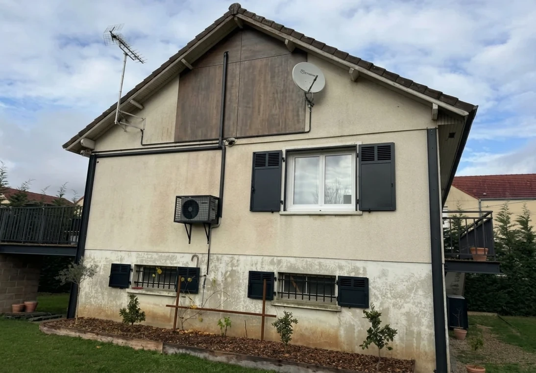 Avant — facade sans Gris Clair + Noir Profond (Industriel)