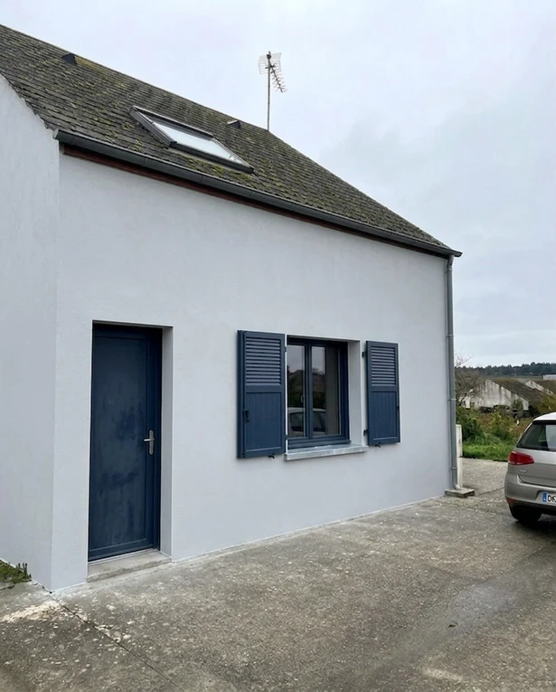 Gris Perle + Bleu Nuit — Contemporain