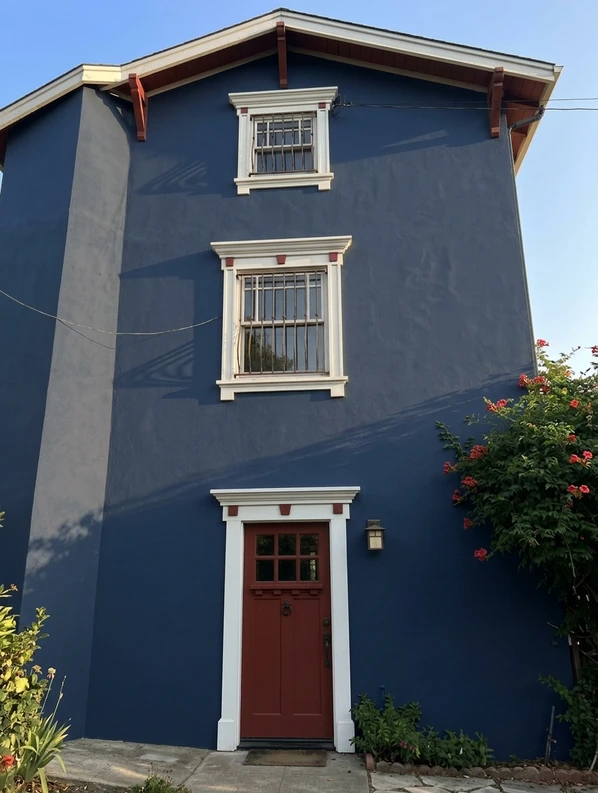 Naval Navy + Pure White + Antique Red — Craftsman