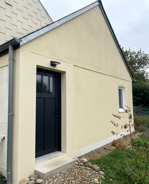 Before — facade without Greige Taupe + Matte Black (Transitional)