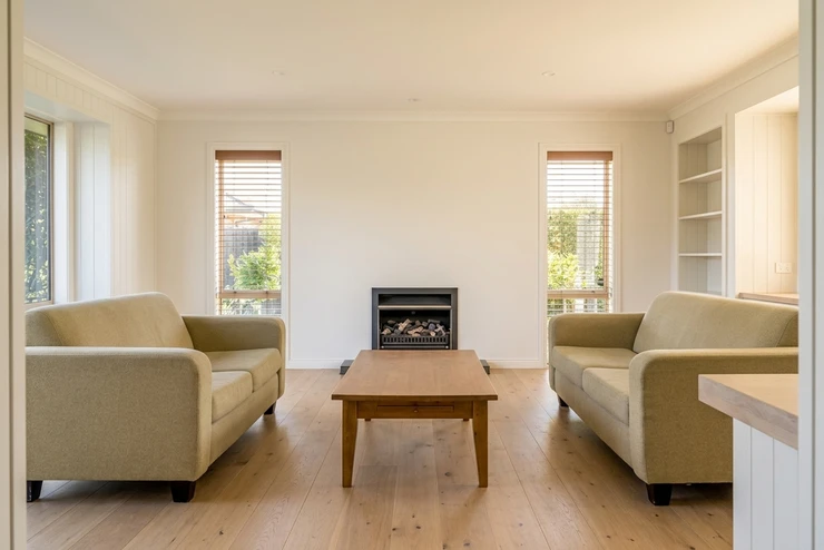 Before - facade without Sage Green + Warm White (Modern Farmhouse)