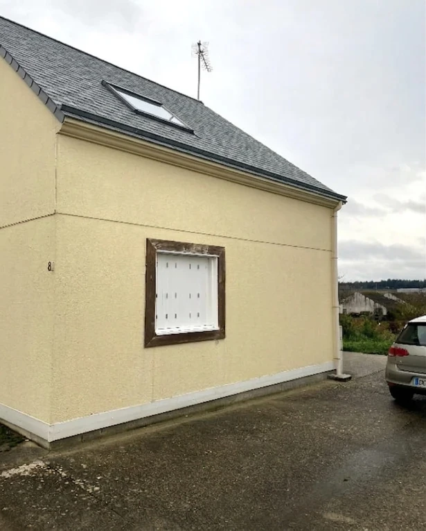 Before — facade without Bright White + Weathered Gray (Classic American)